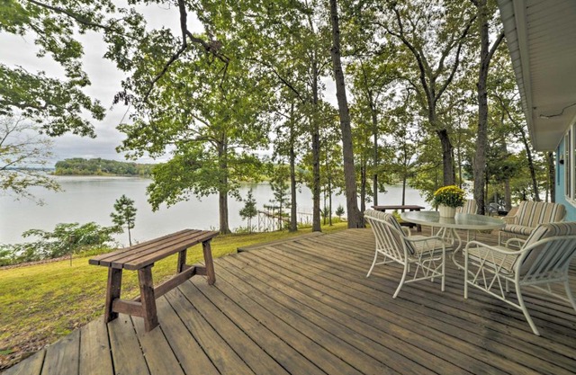 Kentucky Lake Cabin with Private Dock and Fire Pit