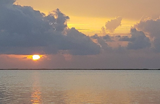 Key Largo Sunset - Bayside open water - Tropical inspired 3 bed/2 bath
