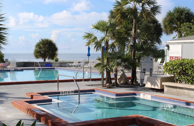 Key West Beachside Spacious Two Bedroom Condo in the Top Location on the Key