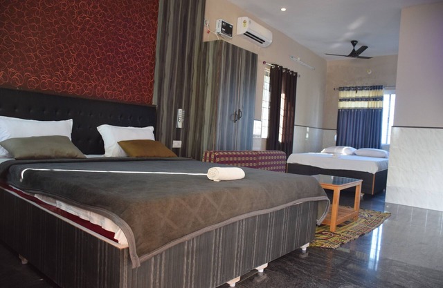 King Suit Family room at Vinodhara Guesthouse.