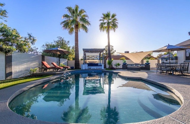 Kings Lux Escape|Free Htd Pool|Cabana|BBQ|Firepit