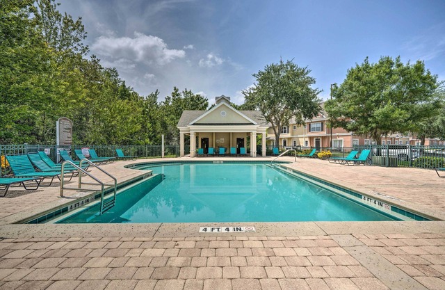 Kissimmee Condo: Community Perks, 10 Mi to Disney!