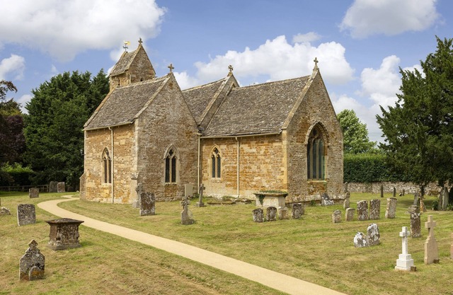 Kitchen Garden Cottage is a beautiful honey coloured stone cottage
