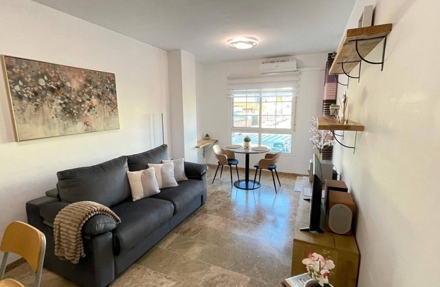 Kiweki apartment with pool