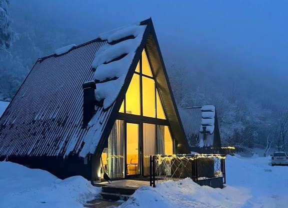 Klek 77 Luxury Chalets near Jahorina