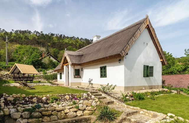 Klementina's Guest House, Nemesvita, Hungary