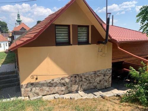 Klidné a vyjímečné ubytování nad sklepem - Přítluky Garance na počasí!