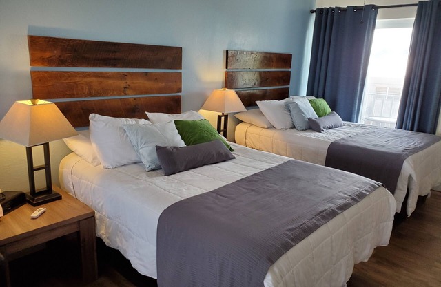 Knight's Key Suites