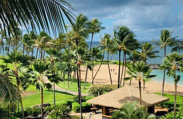 Ko Olina Beach Tower, Luxury 2BR&2BA Villa with Ocean + Pool Views, 2025 Upgrade