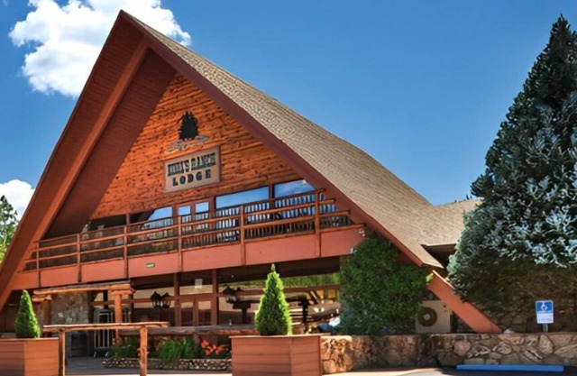 Kohl's Ranch 2 bedroom cabin · Two bedroom cabin at Mogollon Rim - Payson, Az.