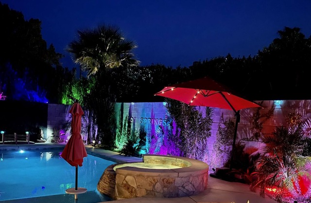 Koi Springs - Amazing Views, Private heated Mineral salt water Pool/Spa