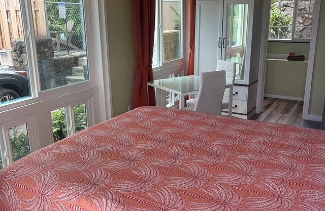 "Kona Nook", Enjoy a Relaxing Cozy Retreat.