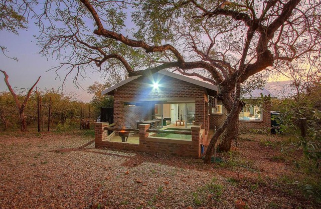 Kruger's Retreat House & Kruger's Rest Studio