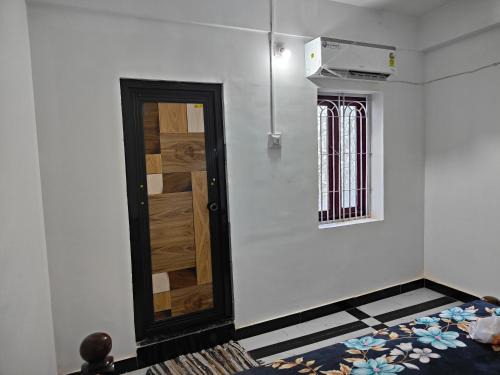 Kumaran Residency