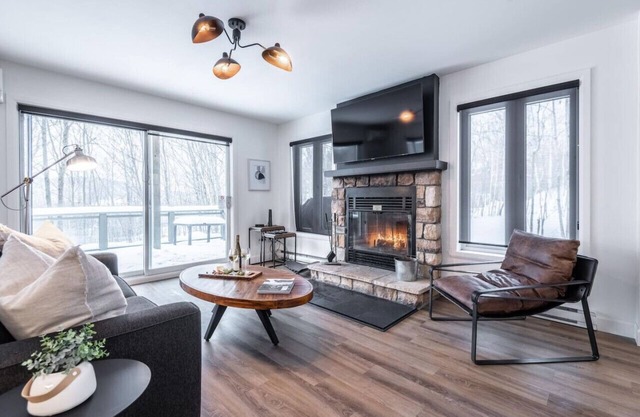 L'Érablière Tremblant Ski In/Out Condo w/2bdrs