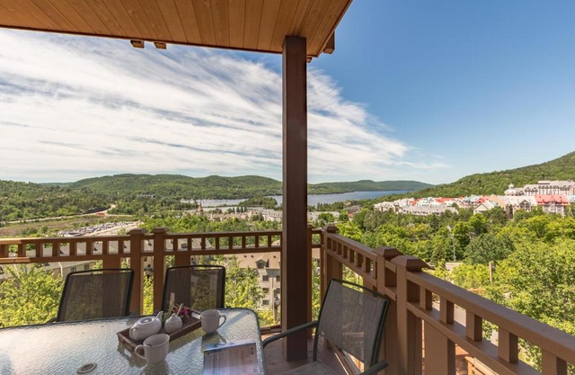 L'Altitude by Rendez-Vous Mont-Tremblant