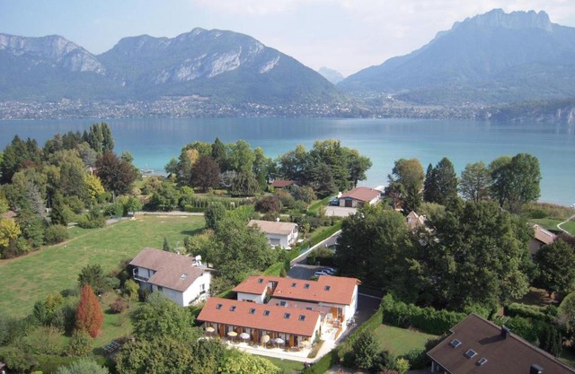 L'Aurore du Lac