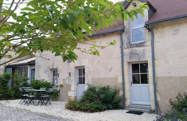 La Barillère vacation rental 3 stars - 3 bedrooms, 6 people - swimming pool