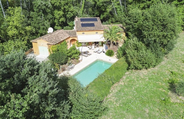 La Bastine -Enjoy the sun with your private pool at Lorgues