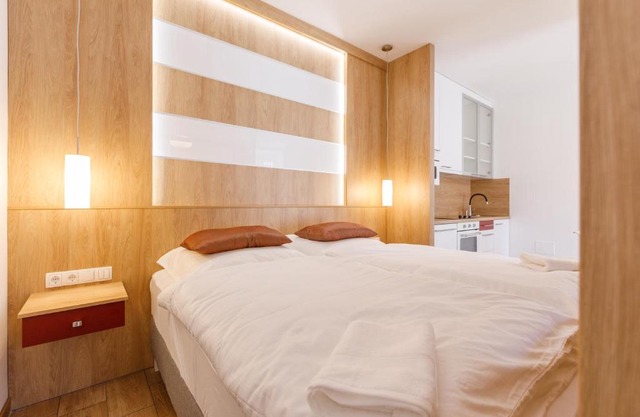 La Bella Centrum apartmanok Piros/Sárga