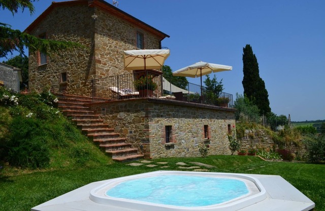 LA CASINA DEL BIONDO - LA CASINA DEL BIONDO