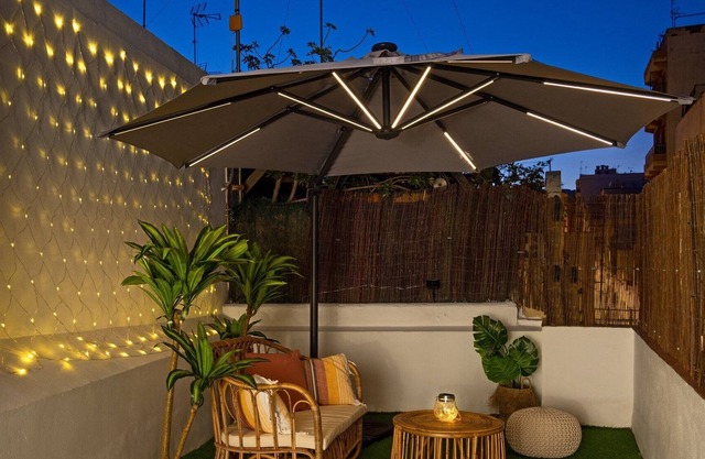 La Casita de Mar - Romantic - Relax with Jaccuzi, Terrace, Garden & Wi-Fi