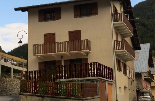 La faviere cottage for 2 people