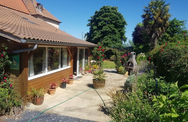 LA FORET - AYDIE - Gîte
