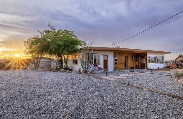 🌵La Luna Azul - A Private Home in the Boulders w/Hot Tub, Fire Pit and BBQ🌵