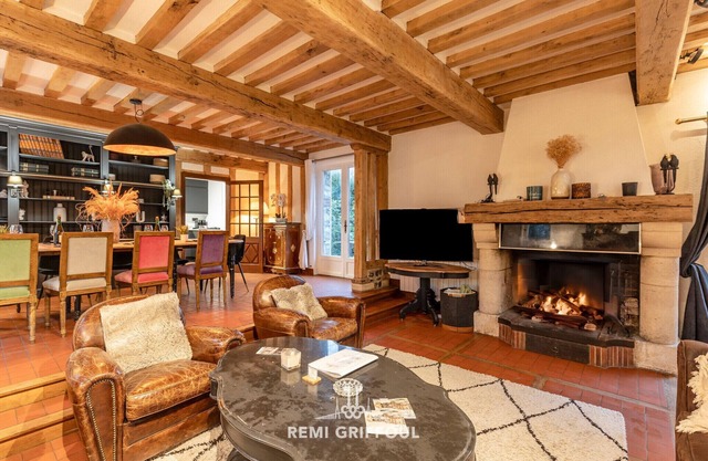 La Maison de la Corniche – Enjoy an Authentic Stay in Normandy - 8 Pax