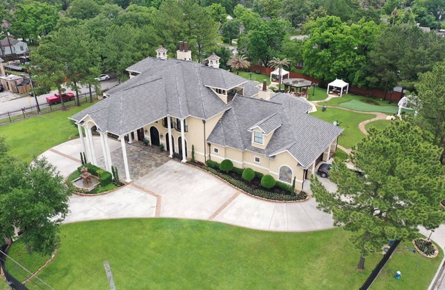 La Mansion close to Houston downtown