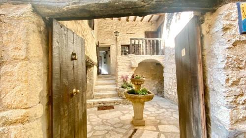 La Mistraline, 2 bedrm 2 bath house in the heart of Provence
