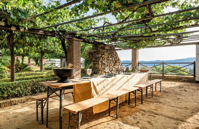 La Neblina - Five Bedroom Villa, Sleeps 12