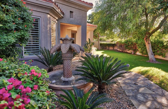 La Quinta- 3 Bd/3 Bath w/Pool, Spa, BBQ, Cabana, Fire Pit-Quiet