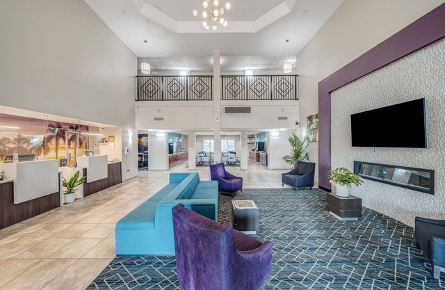 La Quinta Inn & Suites by Wyndham PCB Pier Park area