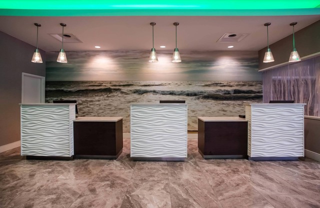 La Quinta Inn & Suites by Wyndham Virginia Beach