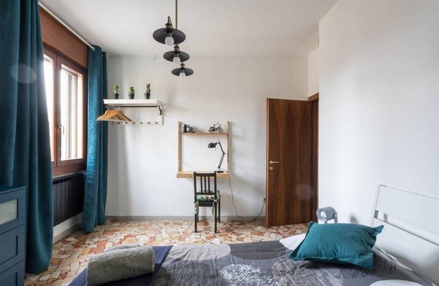 La Serenissima - 15 min direct to Venice