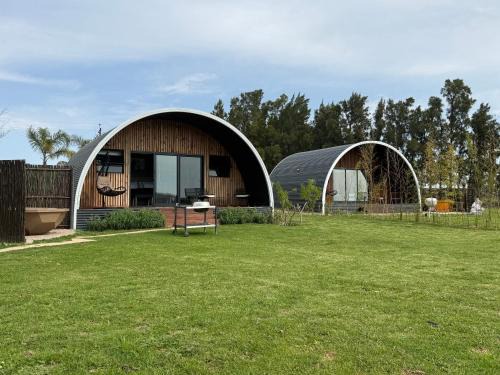 La Vita Romantic Getaway Cabin