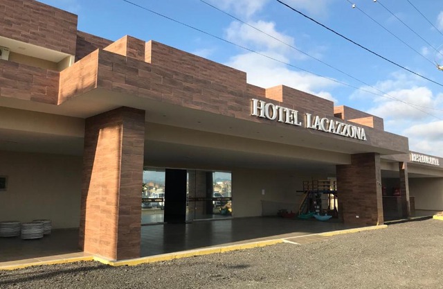 Lacazzona Hotel