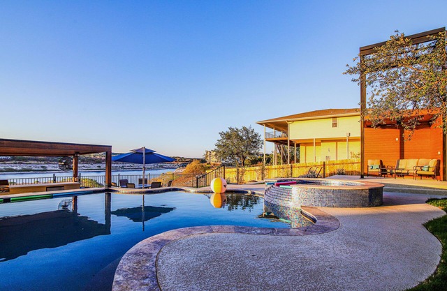 Lago Vista Home w/Private Pool & Sport Court!