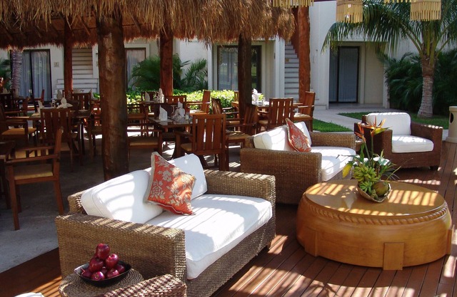 Laguna Suites Golf & Spa