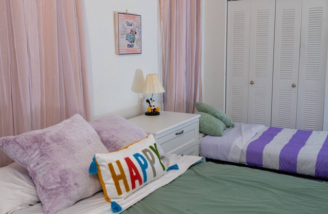 Lake Buena Vista 3BR Serene Retreat near Disney