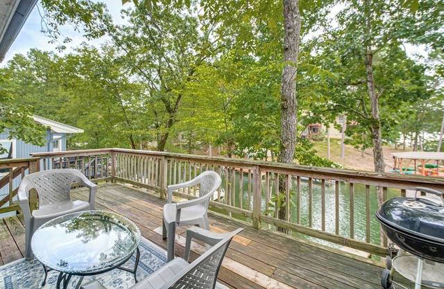 Lake Desoto Townhome: Swim Dock, Pets Welcome!