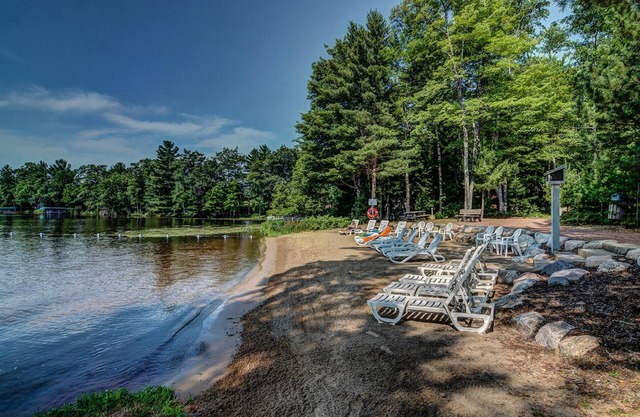 Lake Forest Resort – Relax on a Pristine Sandy Beach in the Northwoods!