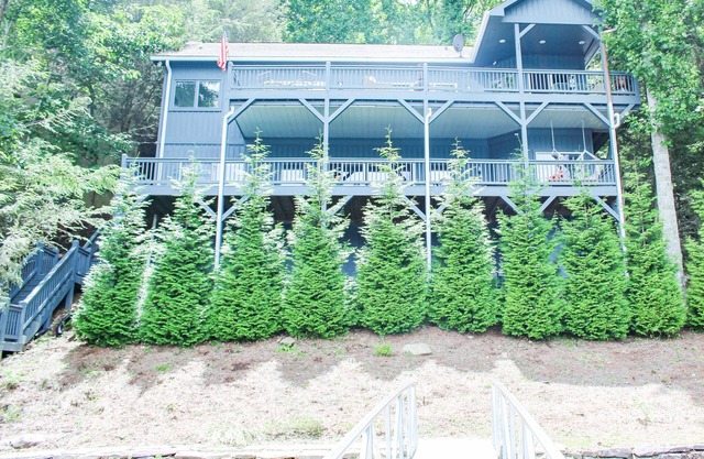 Lake Glenville Get-Away
