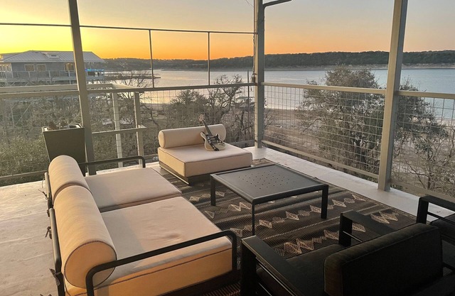 Lake House on Travis