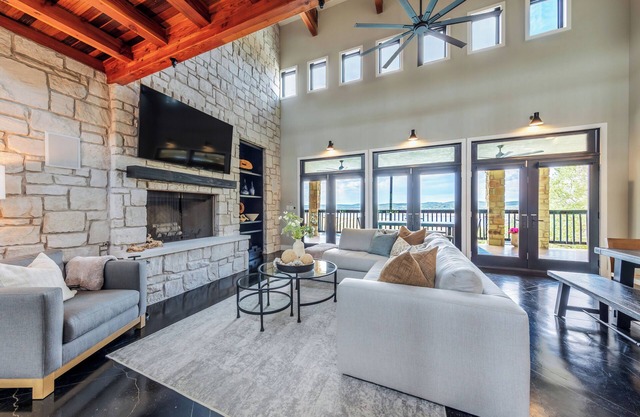 Lake Travis Lakefront Home, newly renovated, POOL/SPA, boat launch & beach!