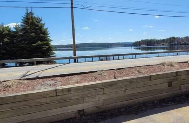 Lake Winnisquam Condo with Lake Views