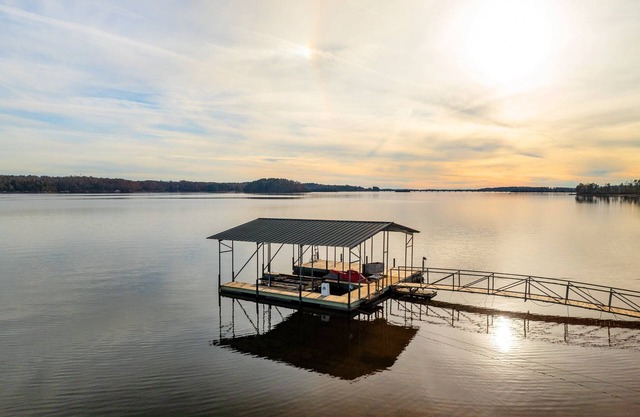 Lakefront Home on Lake Hartwell with Private Dock and Pontoon Rental Available