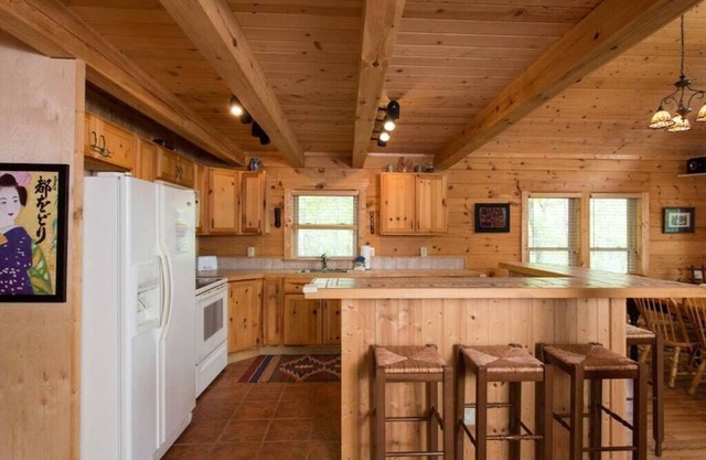 Lakefront Melody by Carolina Properties - Lake Adger Lakefront, Canoe and Kayaks